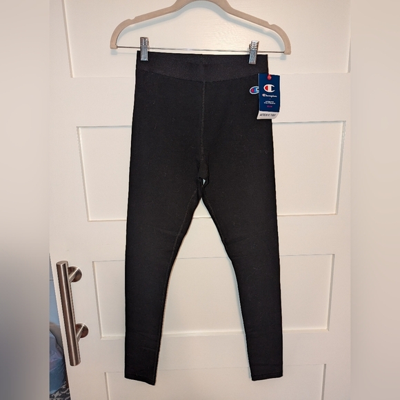 NWT Women's Champion leggings size small. Black athletic leggings. - Picture 1 of 3